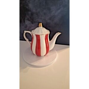 GRACE TEAWARE Fine Porcelain Holiday Red White Tall Teapot Scalloped Top New